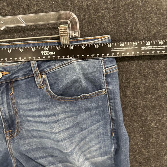 Vigoss Jeans Women's 18 Medium Wash Ace Straight Stretch Denim 5-Pocket Zip Fly - Picture 7 of 13